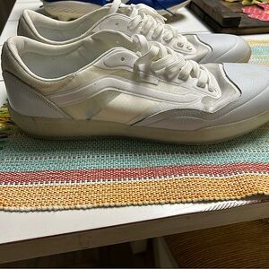 Vans Ultimate Waffle Men’s size 13 White